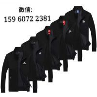 深圳龍崗區(qū)百?gòu)?qiáng)鑫騰服裝商行 專注阿迪耐克運(yùn)動(dòng)品牌服裝工廠直批，品質(zhì)與渠道的保障